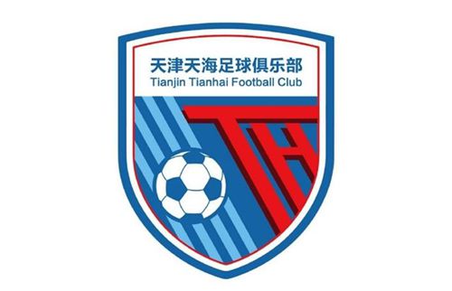 同行的除了妈妈玛丽娅·施莱弗还有弟弟帕特里克和他的女友。