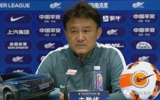 日前，在片中扮演沃霍尔的保罗·贝坦尼坦承，自己对于能否演好沃霍尔“很忐忑”，并且 氛围感绝！